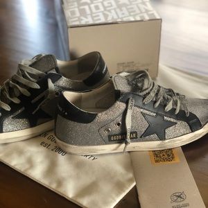 Authentic Women’s Golden Goose Superstar Sneakers